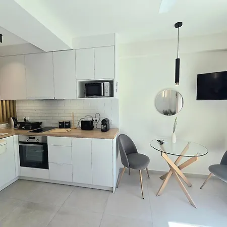 Divine Apartman